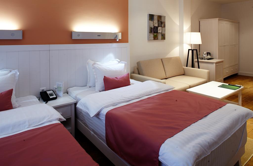 Rudolfo Hotel Leopoli Esterno foto
